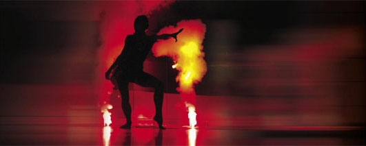 Les Lionnes: PyroShow